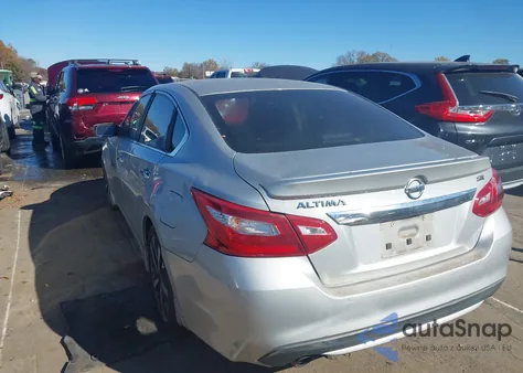 2016 Nissan Altima 2.5 Sr z USA, uszkodzony, nr VIN 1N4AL3AP5GC223870